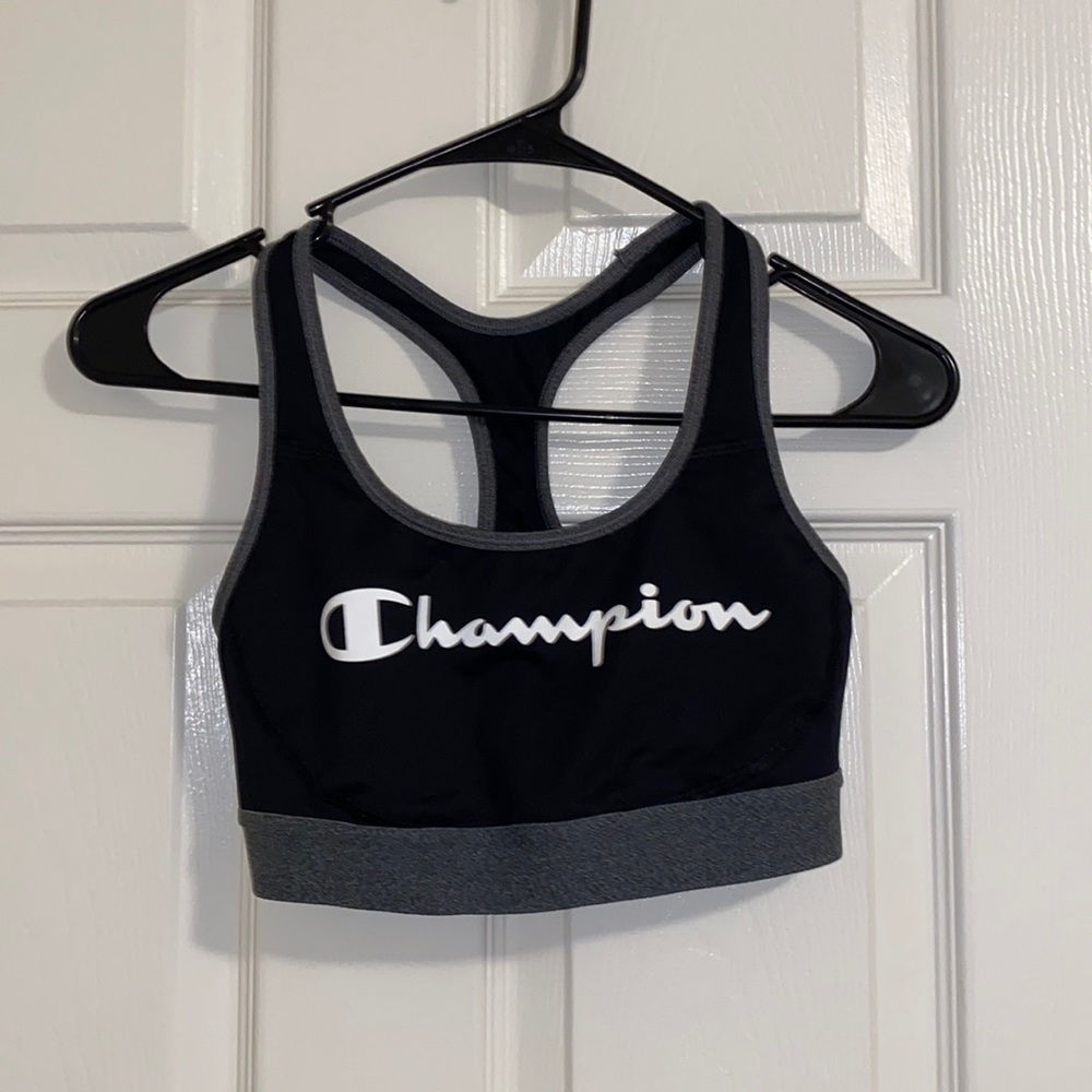 Champion shorts bra